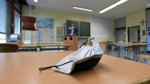 Geschlossene Schule
